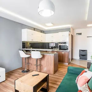 https://apartament-na-szlaku-wawelofts.krakowhotelspoland.com
