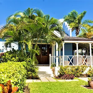 https://sandy-lodge-4-porters-court.comcaribbean.com